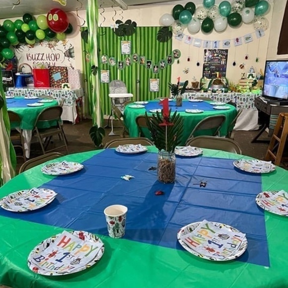 1st Birthday Party Decor - Picture 1 of 3